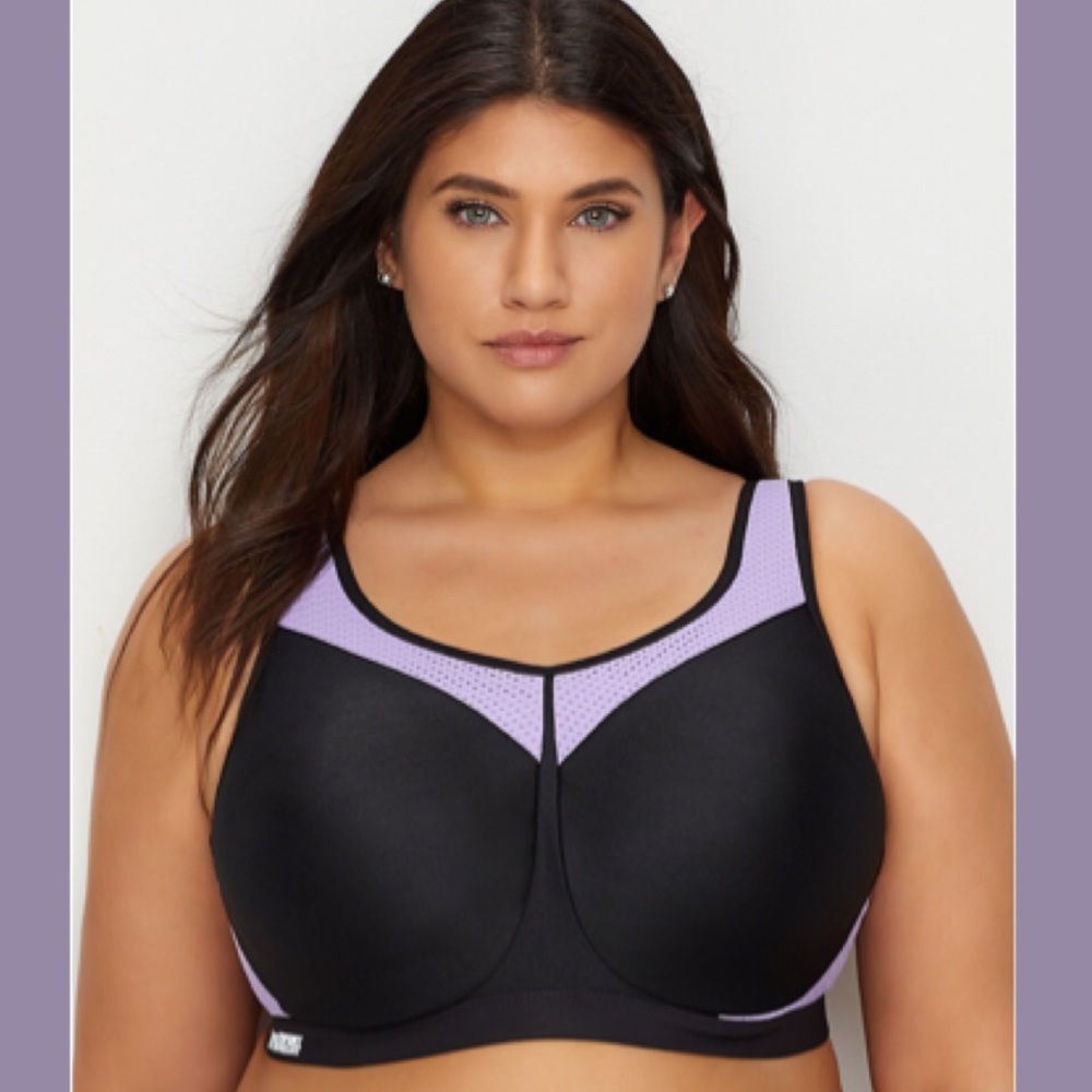 List! Glamorise Underwire Sport Bra! NEW!